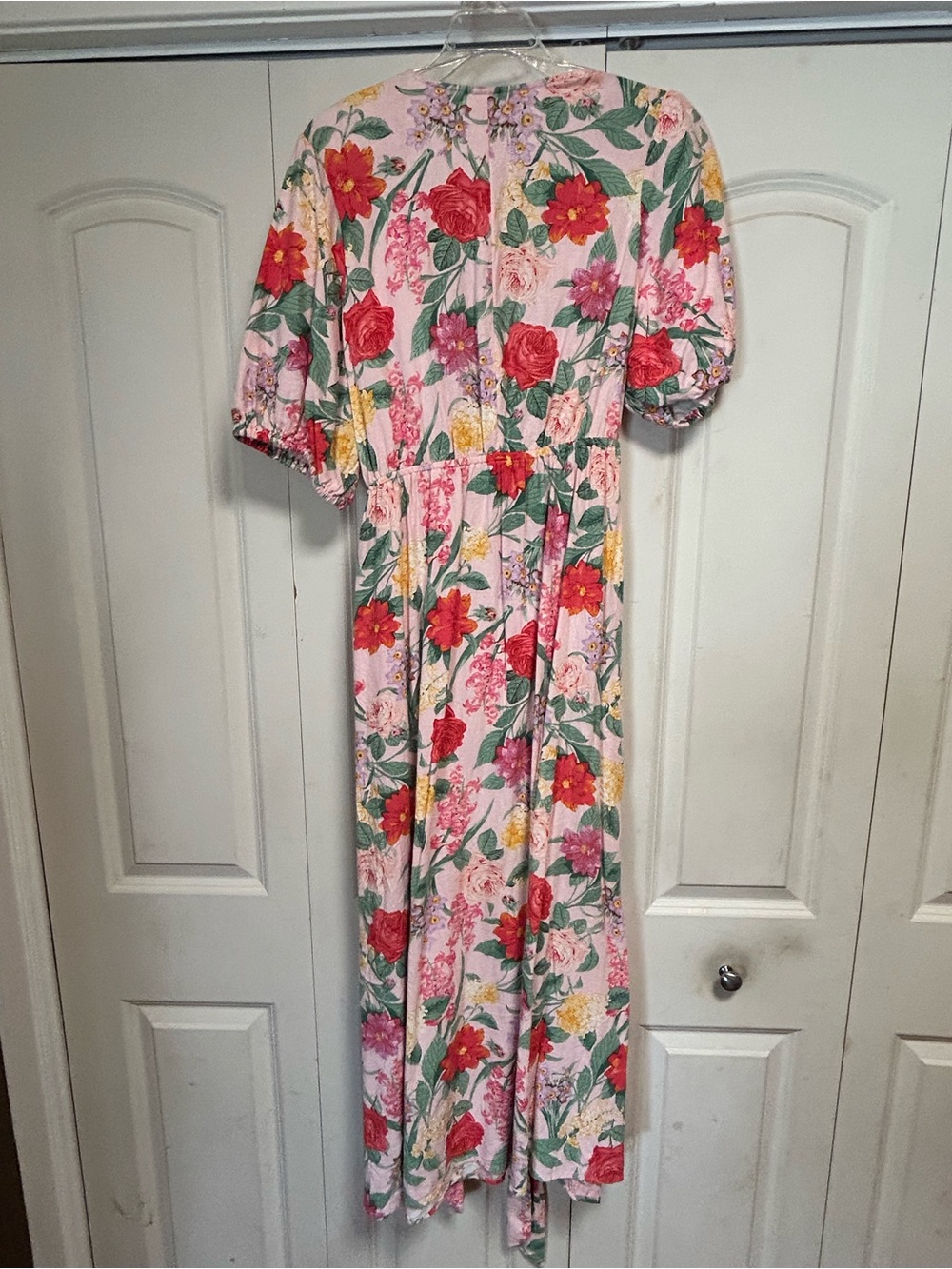 Old Navy Pink Floral Tie-Front Maxi Dress - Picture 2 of 4